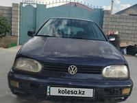 Volkswagen Golf 1997 годаfor1 500 000 тг. в Шымкент