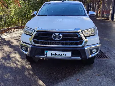 Toyota Hilux 2021 года за 17 500 000 тг. в Алматы