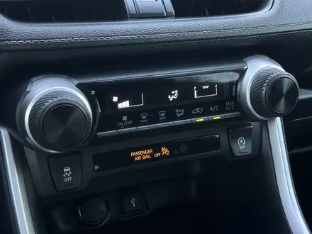 Toyota RAV4 2020 года за 13 550 000 тг. в Актобе – фото 8