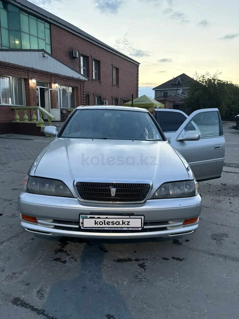 Toyota Cresta, 2000