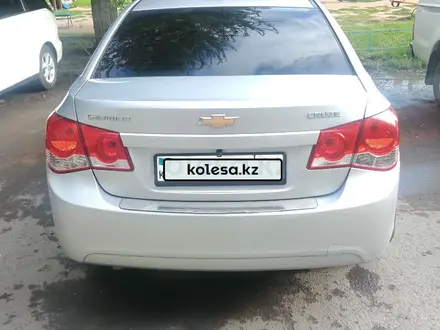 Chevrolet Cruze 2012 года за 4 000 000 тг. в Астана – фото 8