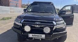 Toyota Land Cruiser 2020 года за 36 000 000 тг. в Атырау