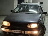Volkswagen Golf 1997 года за 1 800 000 тг. в Алматы – фото 3