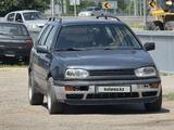 Volkswagen Golf 1997 года за 1 800 000 тг. в Алматы – фото 2