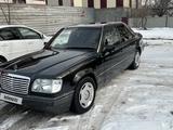 Mercedes-Benz E 220 1994 годаfor1 850 000 тг. в Шардара – фото 2