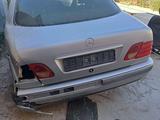 Mercedes-Benz E 280 1996 годаfor1 050 000 тг. в Кызылорда