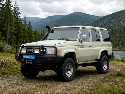 Toyota Land Cruiser 2009 года за 6 740 000 тг. в Алматы