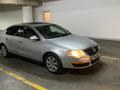 Volkswagen Passat 2006 годаfor3 900 000 тг. в Алматы – фото 3