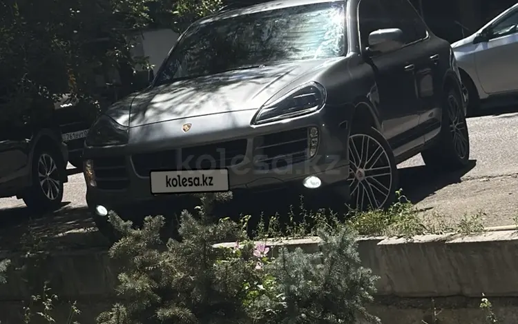 Porsche Cayenne 2005 года за 11 000 000 тг. в Алматы