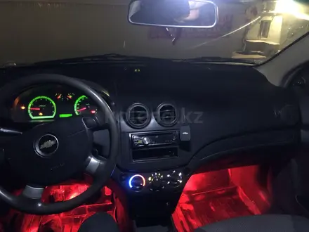 Chevrolet Aveo 2011 года за 1 550 000 тг. в Актау – фото 2