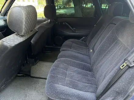 Volkswagen Passat 1996 года за 1 300 000 тг. в Тараз – фото 7