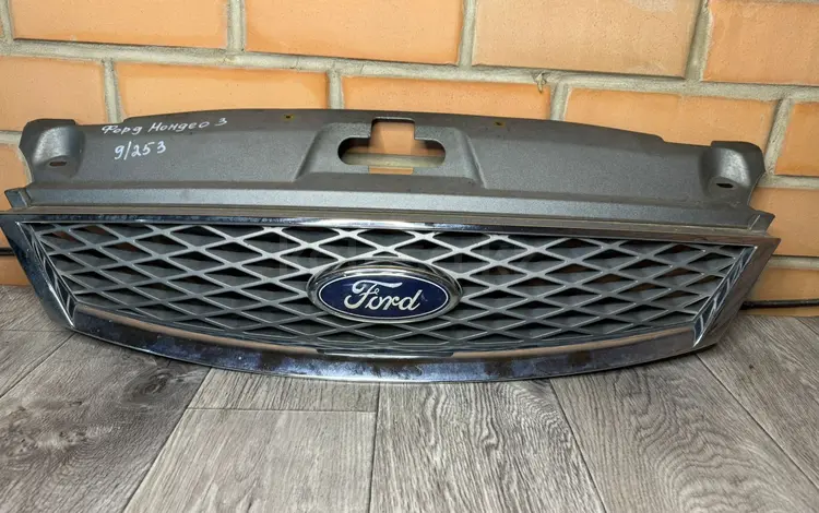 Решетка радиатора Ford Mondeo 3үшін25 000 тг. в Караганда