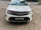 Toyota Camry 2015 года за 11 000 000 тг. в Караганда