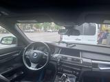 BMW 750 2013 года за 17 000 000 тг. в Алматы – фото 3