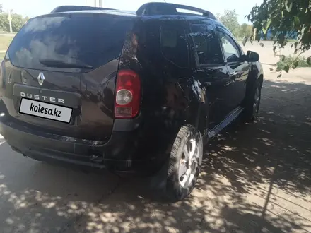 Renault Duster 2014 года за 3 950 000 тг. в Уральск – фото 2