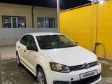 Volkswagen Polo 2011 годаүшін3 300 000 тг. в Уральск