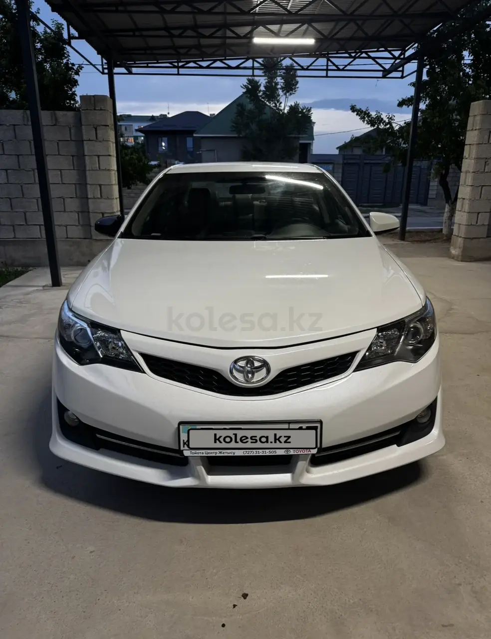 Toyota Camry, 2015