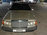Mercedes-Benz E 220 1991 года за 800 000 тг. в Тараз