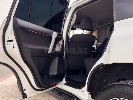 Toyota Land Cruiser Prado 2016 года за 18 000 000 тг. в Шымкент – фото 19