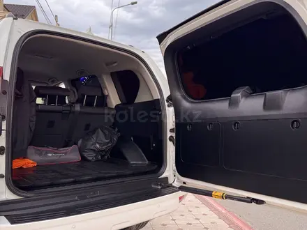 Toyota Land Cruiser Prado 2016 года за 18 000 000 тг. в Шымкент – фото 26