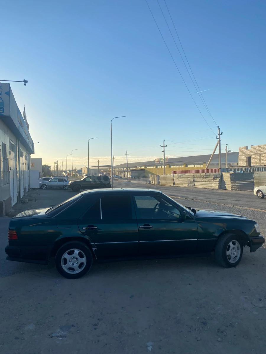 Mercedes-Benz E 280 1991 г.