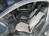 Audi A6 1998 года за 1 800 000 тг. в Уральск – фото 4
