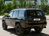 Jeep Grand Cherokee 1998 года за 7 000 000 тг. в Актобе – фото 3