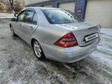 Mercedes-Benz C 240 2001 годаfor3 800 000 тг. в Алматы – фото 5