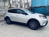 Toyota RAV4 2014 года за 6 400 000 тг. в Актобе – фото 2