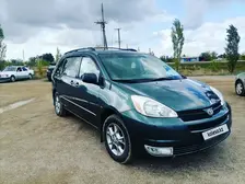 Toyota Sienna, 2005