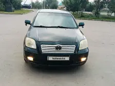 Toyota Avensis, 2004