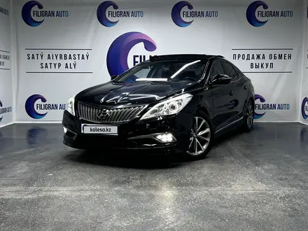 Hyundai Grandeur 2015 года за 9 900 000 тг. в Астана – фото 2