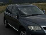Volkswagen Touareg 2007 года за 5 700 000 тг. в Алматы – фото 2