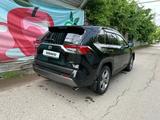 Toyota RAV4 2021 годаүшін14 300 000 тг. в Алматы – фото 3