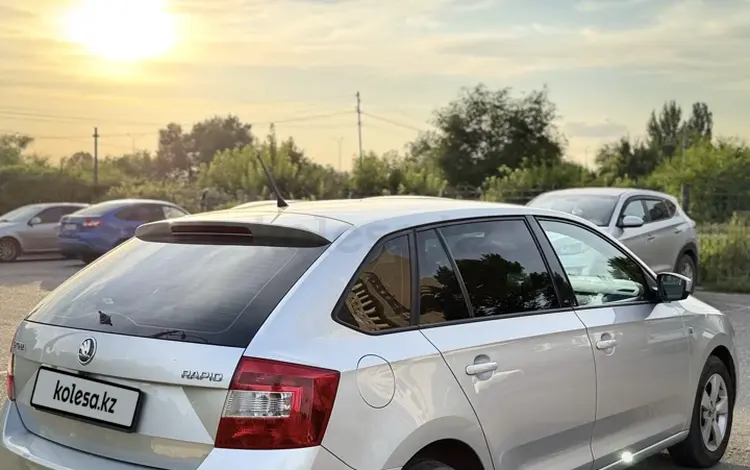 Skoda Rapid 2014 года за 5 200 000 тг. в Уральск