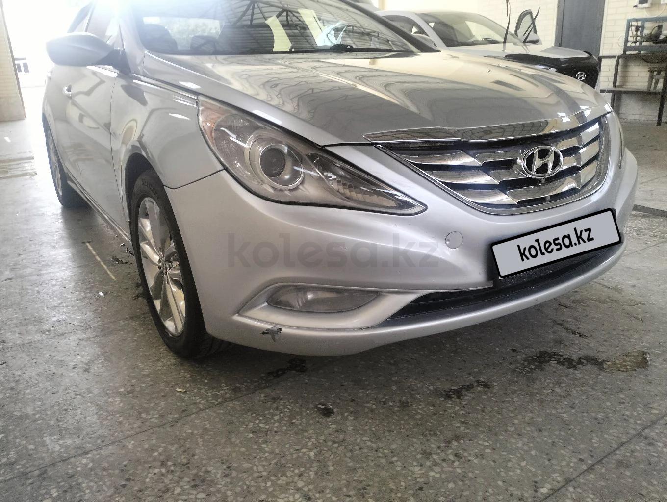 Hyundai Sonata 2011 г.