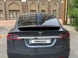 Tesla Model X 2019 года за 30 000 000 тг. в Алматы – фото 4
