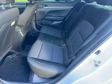 Hyundai Elantra 2019 года за 6 500 000 тг. в Караганда – фото 25