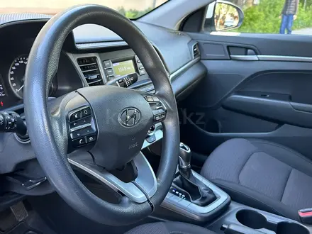 Hyundai Elantra 2019 года за 6 500 000 тг. в Караганда – фото 34