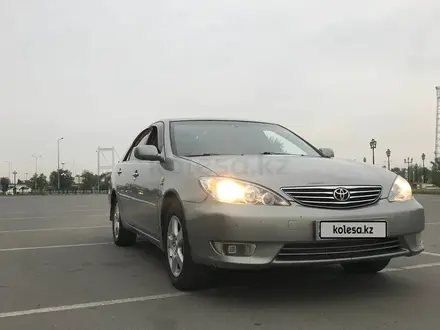 Toyota Camry 2005 года за 5 600 000 тг. в Семей – фото 3