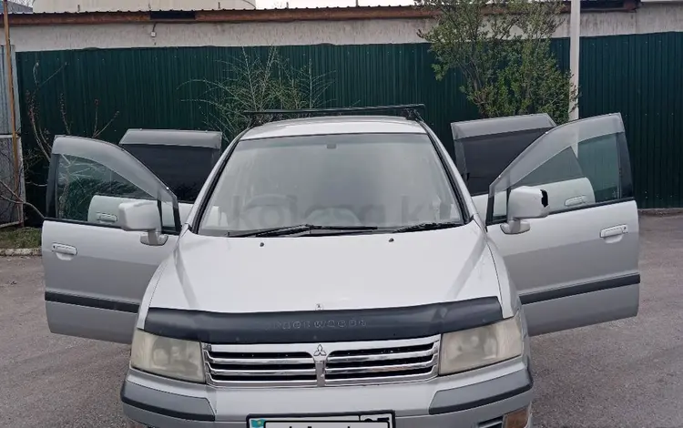 Mitsubishi Chariot 1998 года за 2 500 000 тг. в Алматы