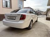 Daewoo Gentra 2014 года за 4 000 000 тг. в Шымкент – фото 5