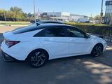 Hyundai Elantra 2024 года за 11 800 000 тг. в Уральск – фото 5