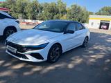 Hyundai Elantra 2024 года за 11 800 000 тг. в Уральск