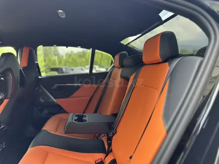 BMW M5 2025 года за 77 700 000 тг. в Алматы – фото 17