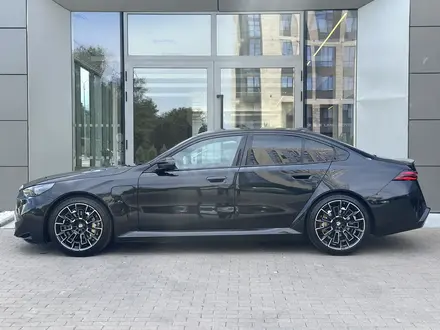 BMW M5 2025 года за 77 700 000 тг. в Алматы – фото 8