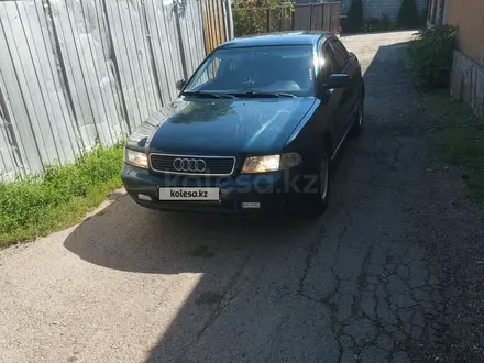 Audi A4 1996 года за 2 200 000 тг. в Алматы – фото 7