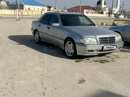 Mercedes-Benz C 180 1998 года за 3 600 000 тг. в Актау – фото 5