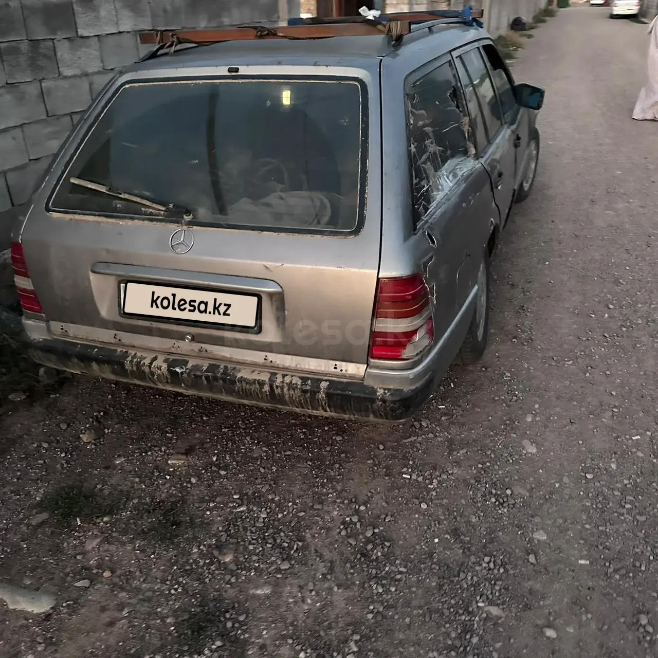 Mercedes-Benz E-Class, 1995