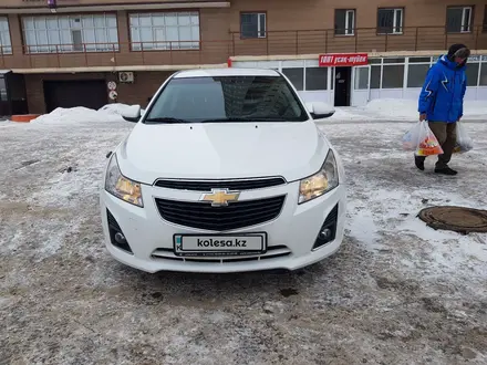 Chevrolet Cruze 2015 года за 4 999 999 тг. в Астана – фото 2